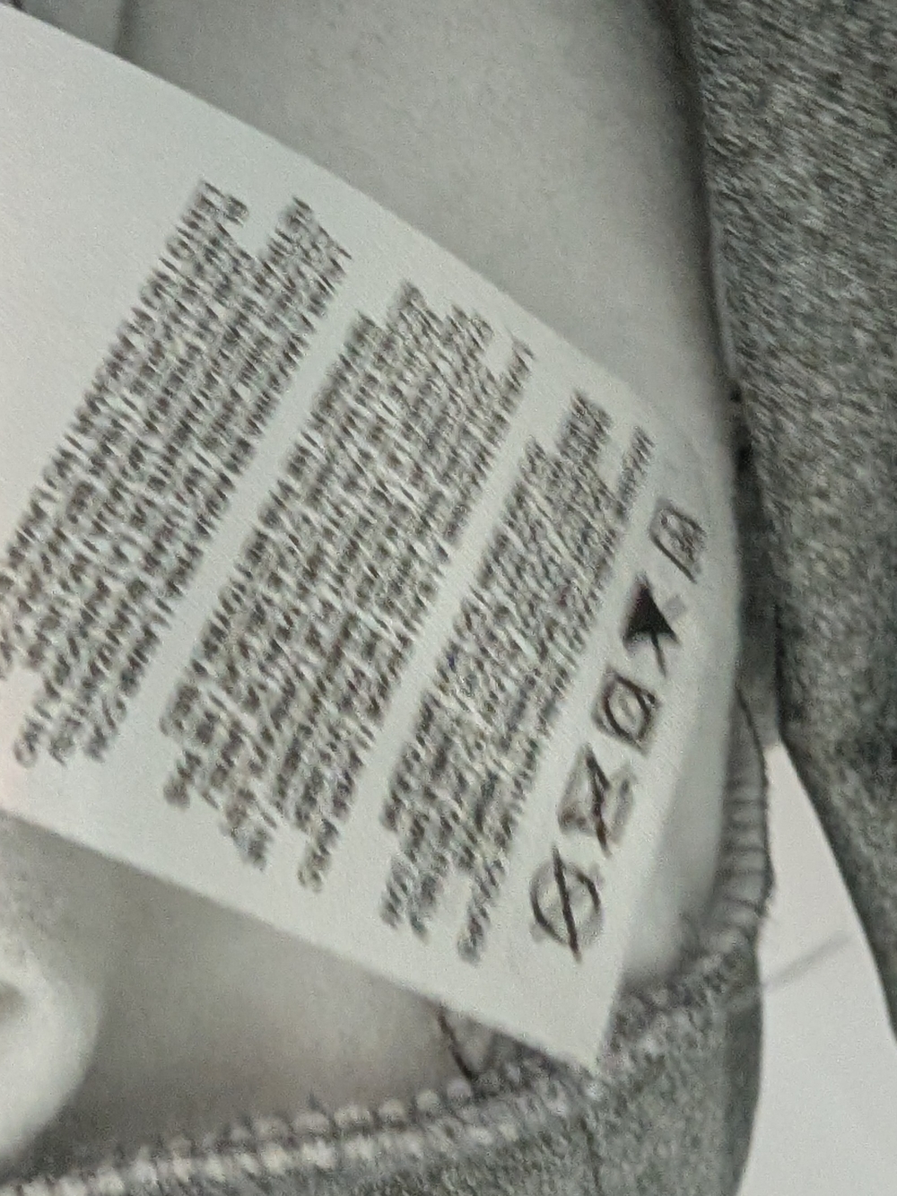 Nike Men's Heather Grey Half-Zip Dri-Fit Performance Pullover - Picture 4 of 6